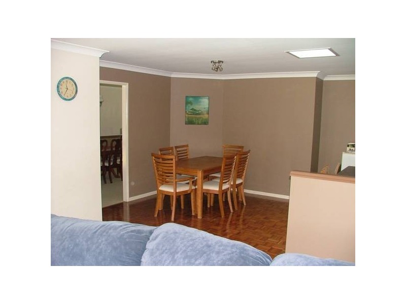 21 Como Place, Parkinson QLD 4115
