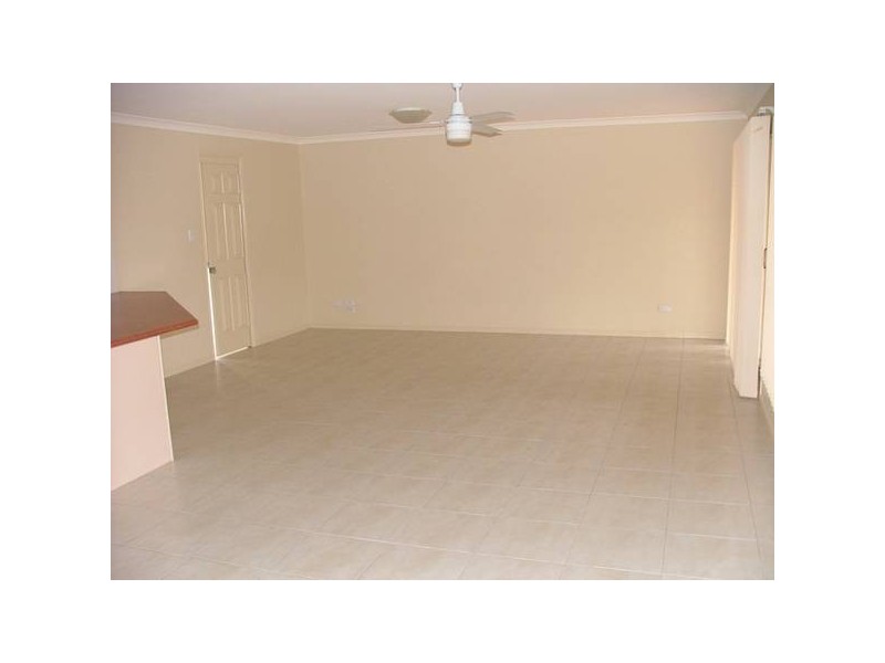 14 Kanangra Place, Parkinson QLD 4115