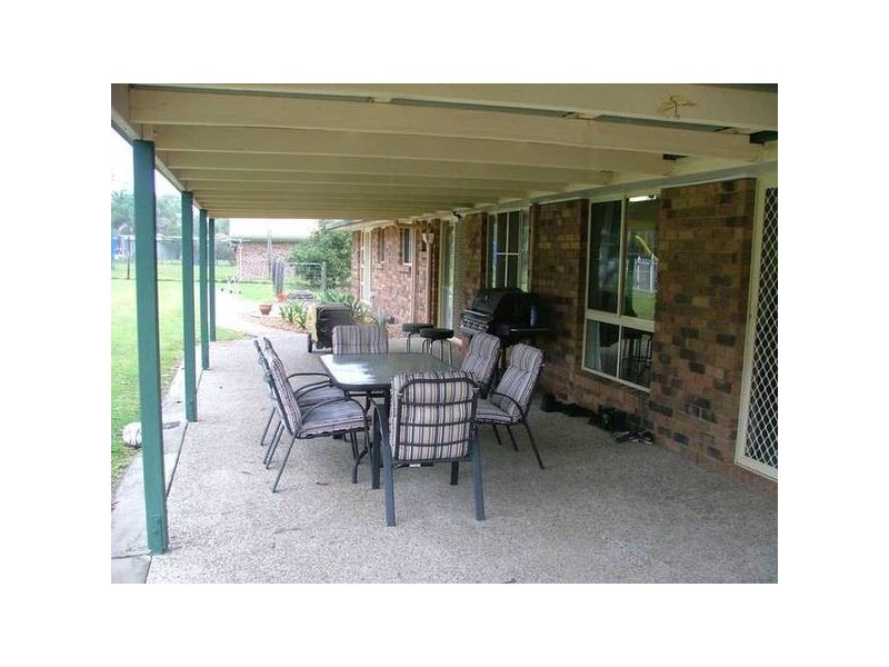 125 Merluna Road, Park Ridge South QLD 4125