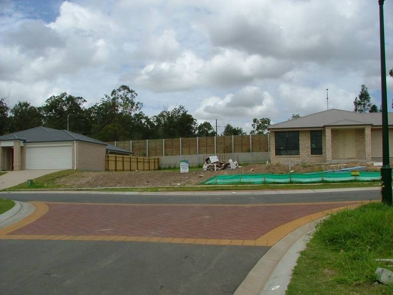 54 Bufalino, Parkinson QLD 4115