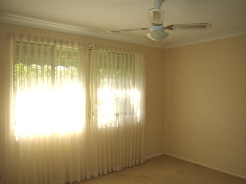 10 Paragon Drive, North Rocks NSW 2151