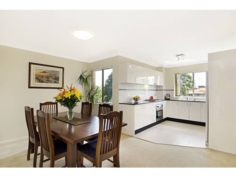 8/13-17 Thallon Street, Carlingford NSW 2118