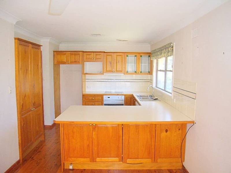 9 Woodstock Rd, Carlingford NSW 2118