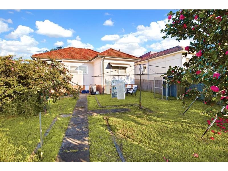 37 Trumble Avenue, Ermington NSW 2115