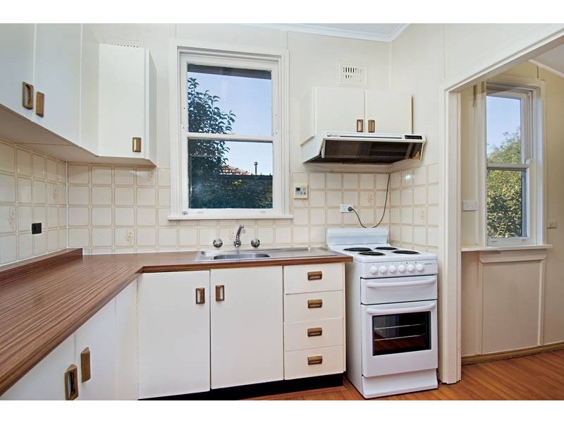 16 Manning Parade, Dundas NSW 2117