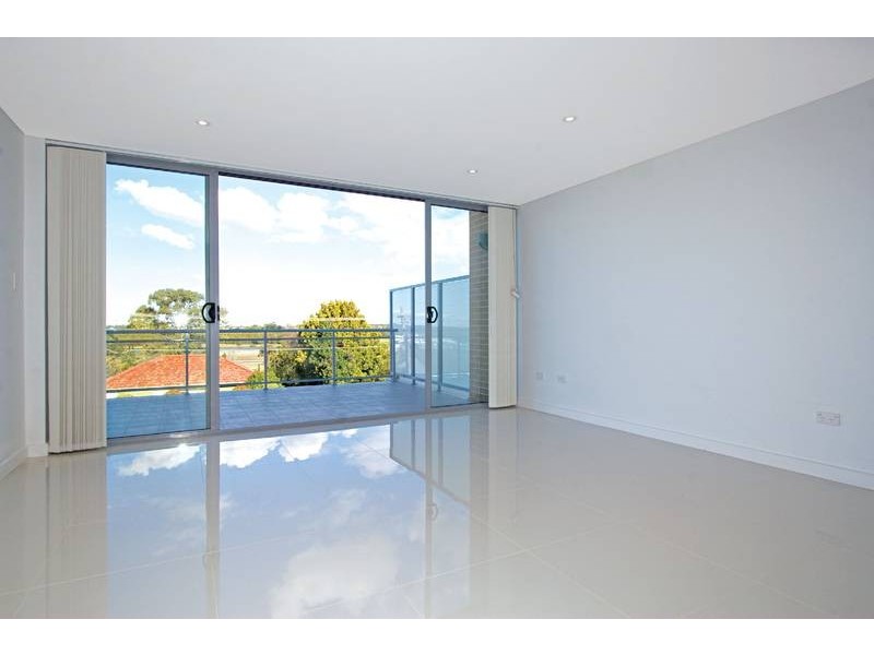 12 Heysen Avenue, Ermington NSW 2115