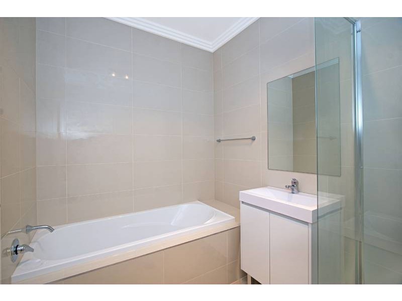 12 Heysen Avenue, Ermington NSW 2115