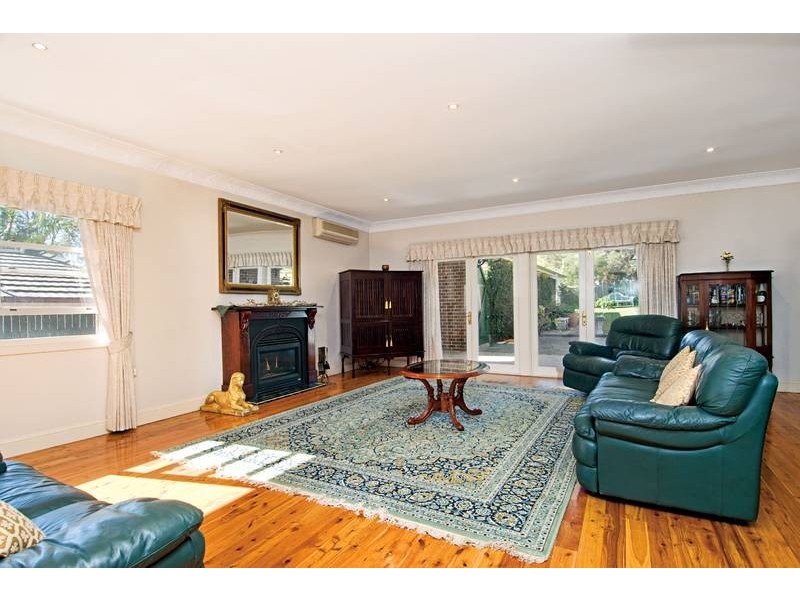 45 Gollan Ave, Oatlands NSW 2117