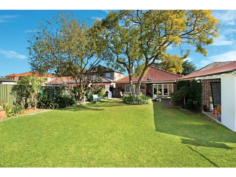 45 Gollan Ave, Oatlands NSW 2117
