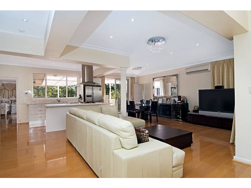 571 NORTH ROCKS ROAD, Carlingford NSW 2118