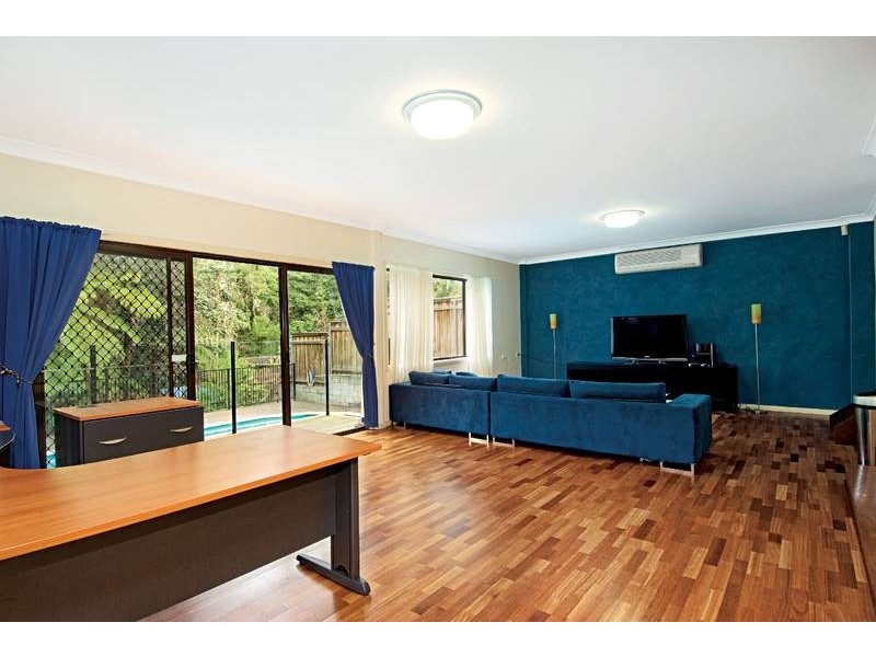 21 NORTHAM DRIVE, North Rocks NSW 2151