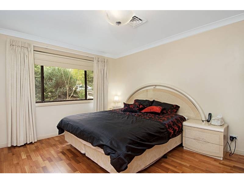 21 NORTHAM DRIVE, North Rocks NSW 2151