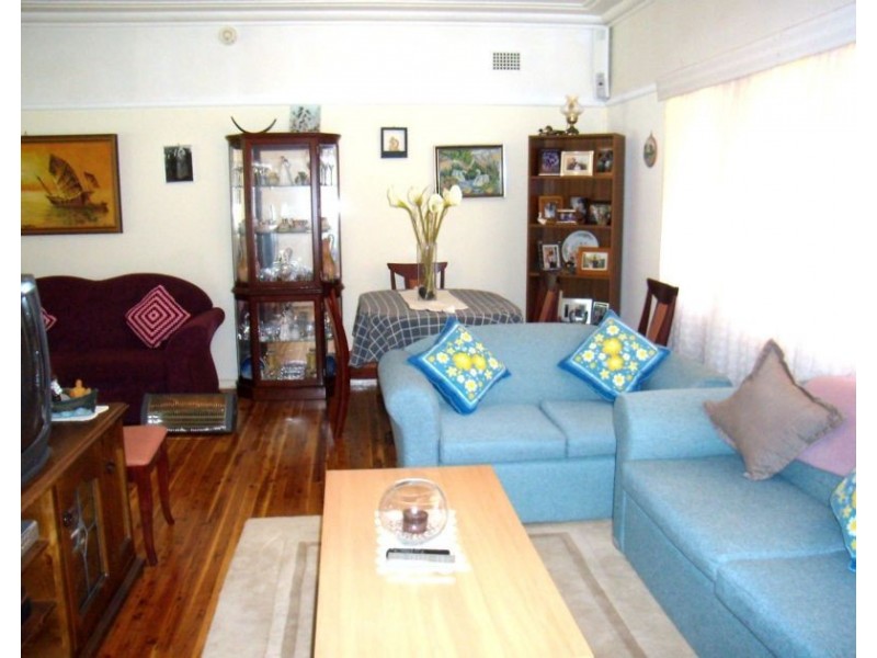 4 Torquil Avenue, Carlingford NSW 2118