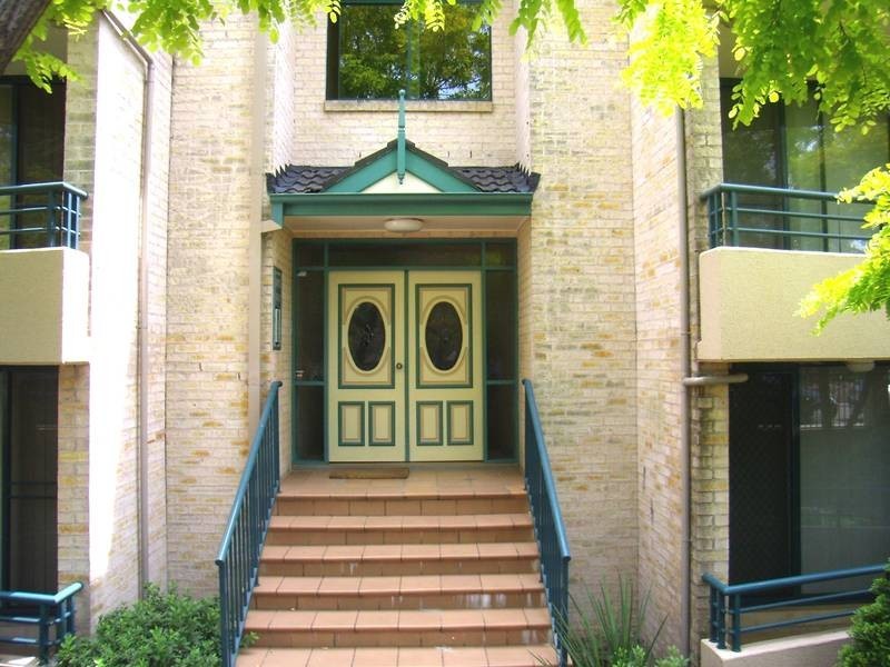 8/9-15 Lloyds Avenue, Carlingford NSW 2118