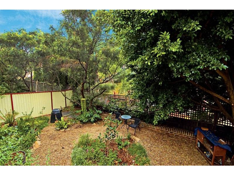 33B WARRATTA PLACE, Oatlands NSW 2117