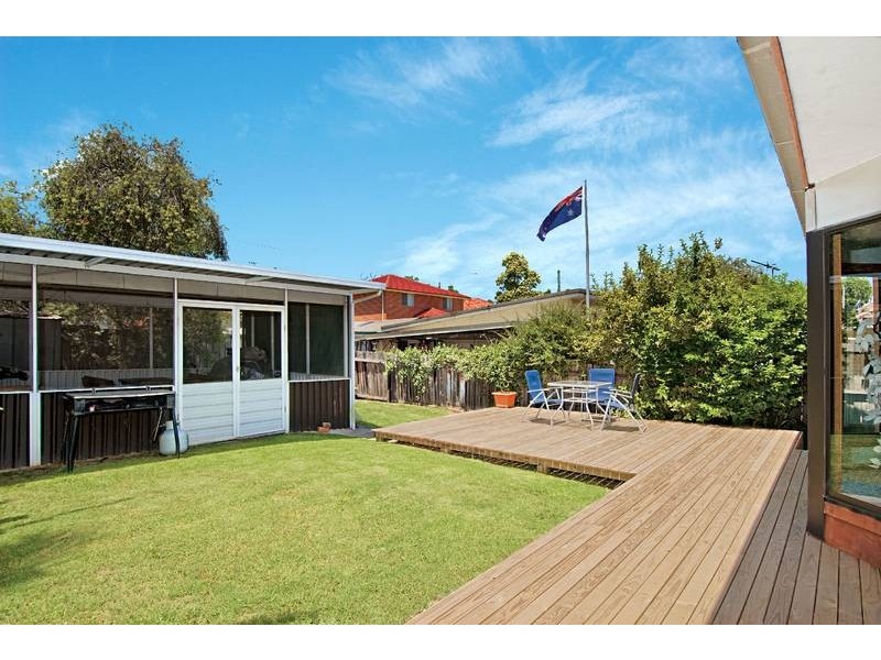 8 Griffiths Street, Ermington NSW 2115