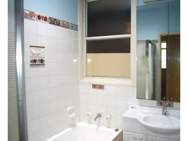 18 Brooker Avenue, Oatlands NSW 2117