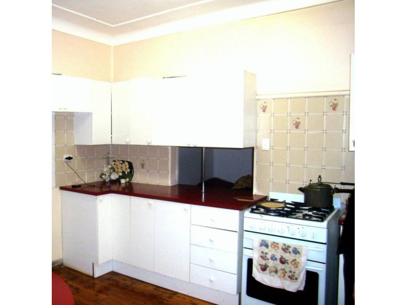 8 Adderton Road, Telopea NSW 2117