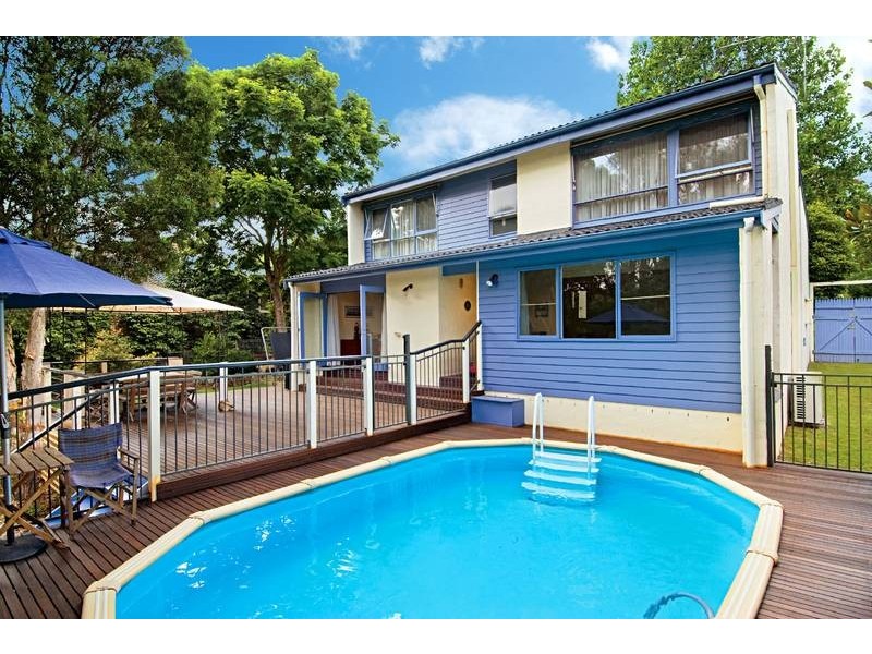 15 WILLIAMS ROAD, North Rocks NSW 2151