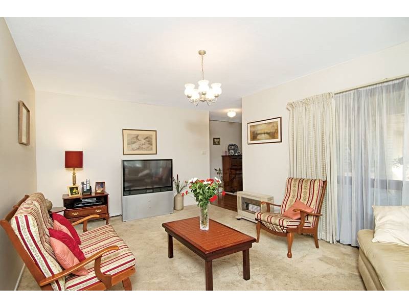 2 Arcadian Circuit, Carlingford NSW 2118