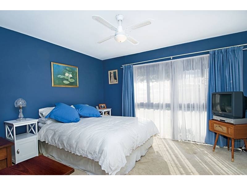 2 Arcadian Circuit, Carlingford NSW 2118