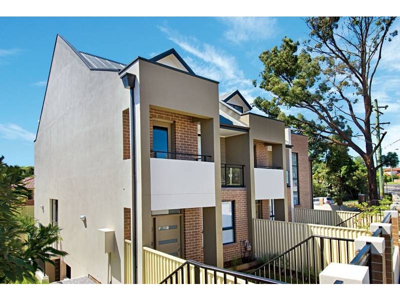 1,2,3/1 Leamington Road, Dundas NSW 2117