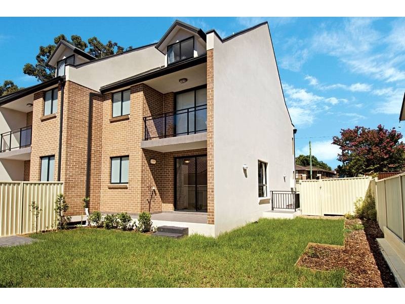 1,2,3/1 Leamington Road, Dundas NSW 2117