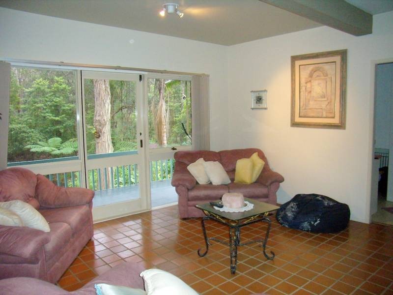 8 Ferndale Avenue, Carlingford NSW 2118