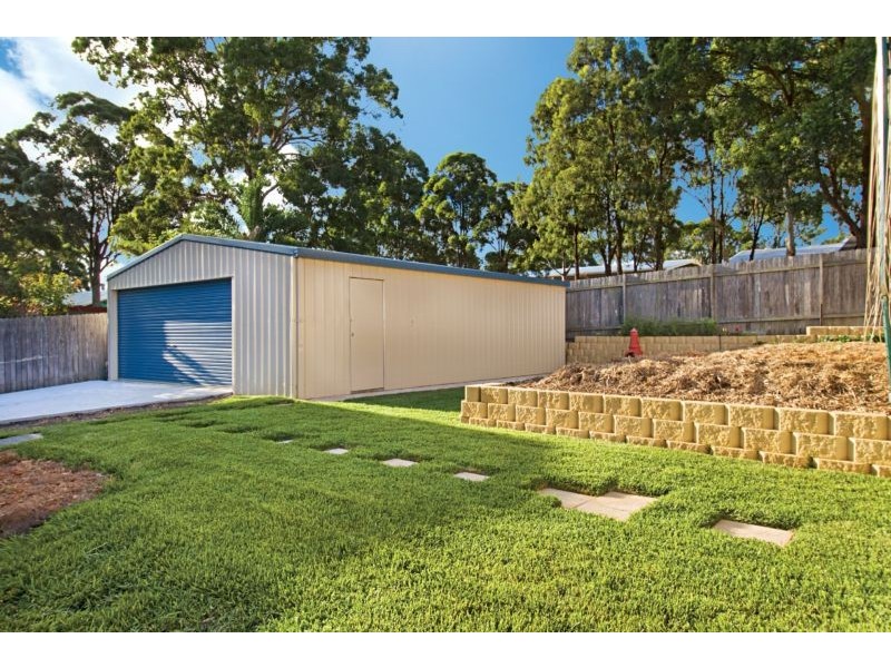 25 LAWNDALE AVENUE, North Rocks NSW 2151