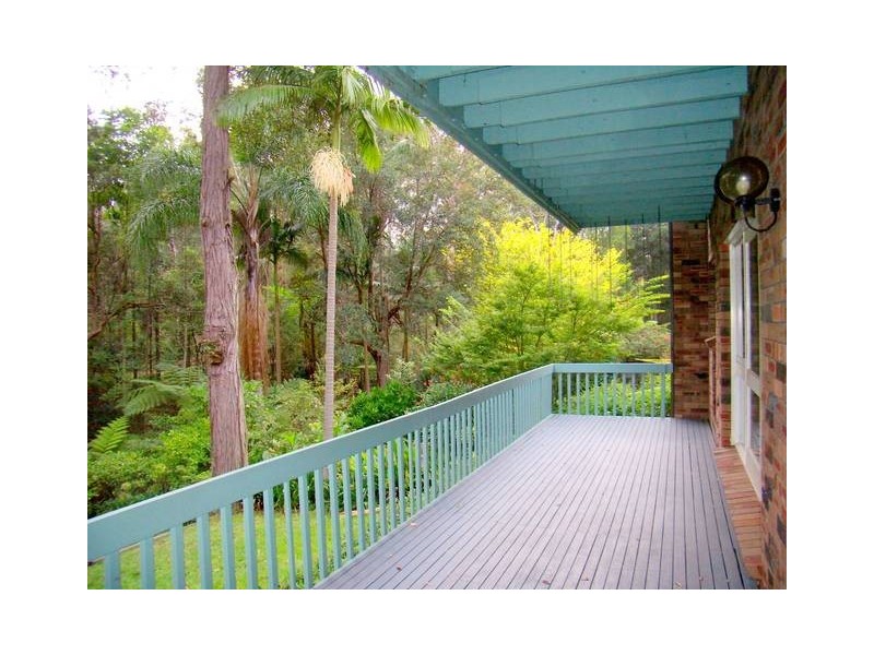 8 Ferndale Avenue, Carlingford NSW 2118