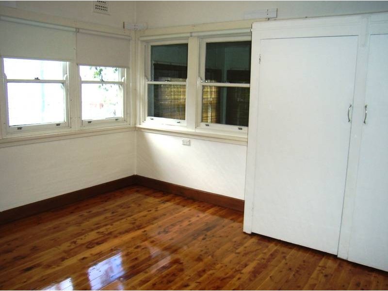 36 Belmore Street East, Oatlands NSW 2117