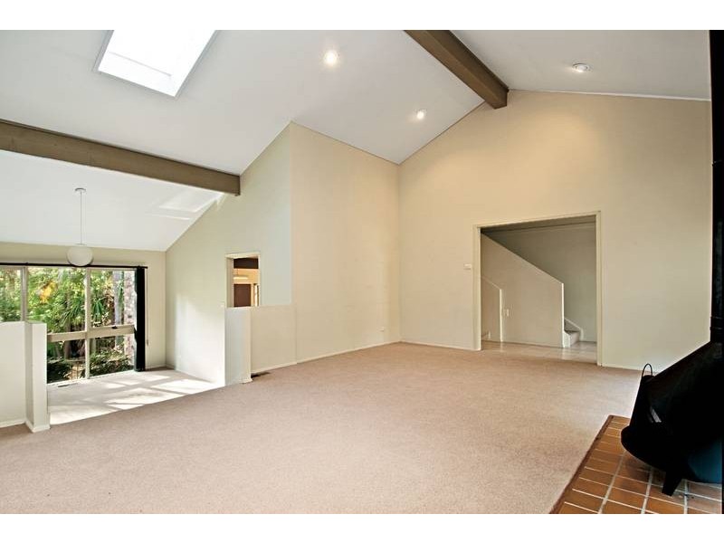 8 Ferndale Avenue, Carlingford NSW 2118