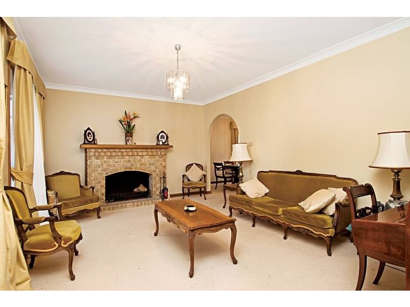 30 Sanctuary Point Road, West Pennant Hills NSW 2125