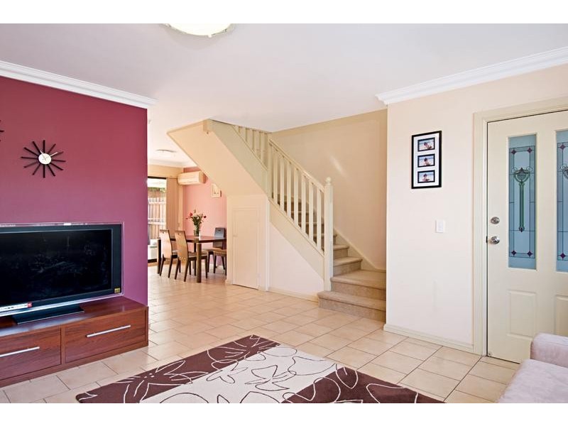 2/18-20 Prince Street, Oatlands NSW 2117