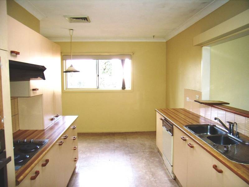 8 Felton Road, Carlingford NSW 2118