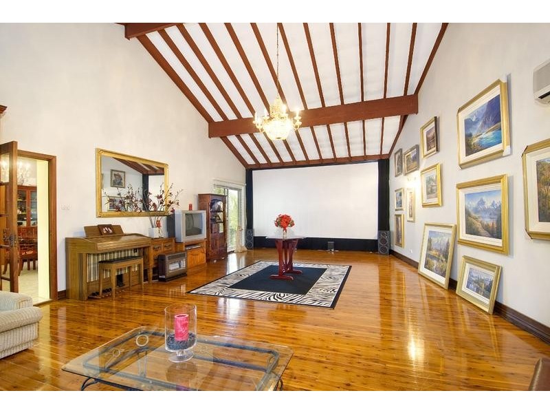 21 Castle Hill Road, West Pennant Hills NSW 2125