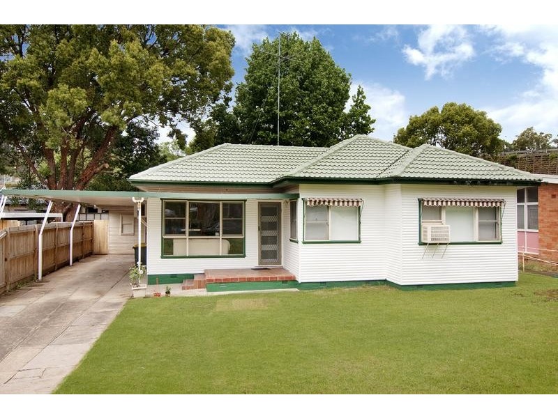 16 Brooker Avenue, Oatlands NSW 2117