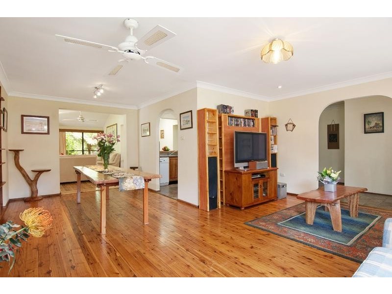 76 Honiton Ave West, Carlingford NSW 2118