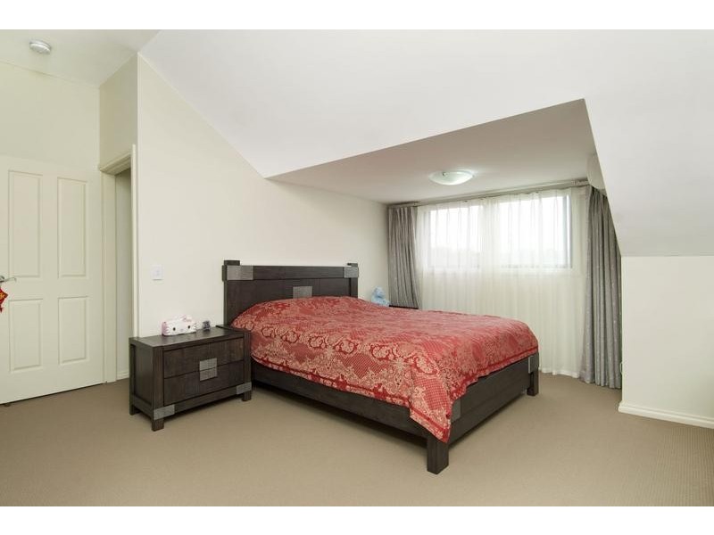 2/95 Kissing Point Road, Dundas NSW 2117