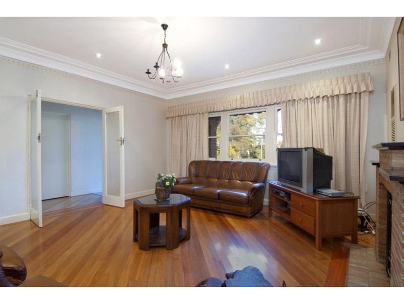 35 Shaftsbury Road, Denistone NSW 2114