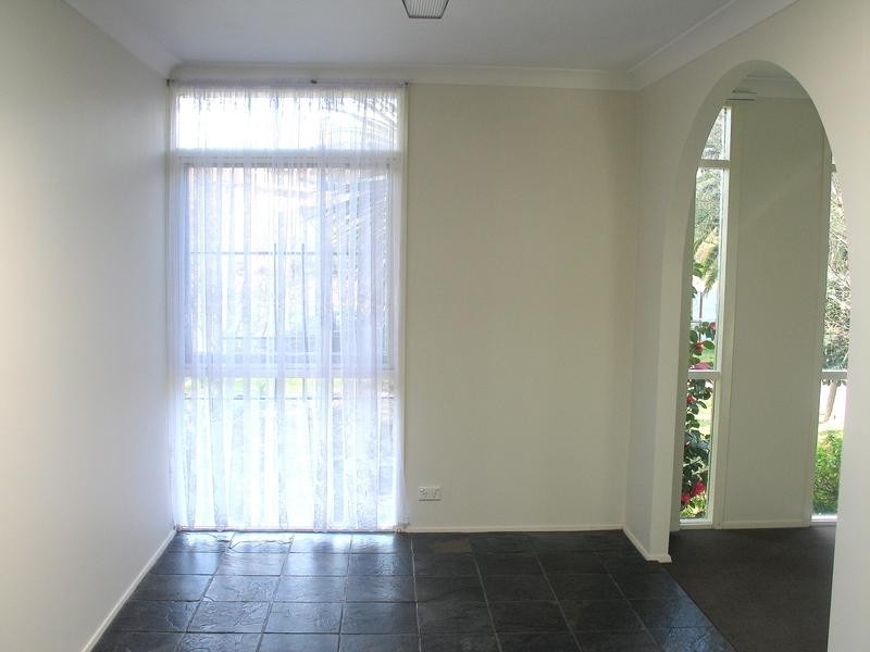 4 Lindisfarne Crescent, Carlingford NSW 2118
