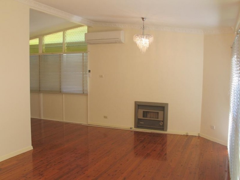 18 Brooker Avenue, Oatlands NSW 2117