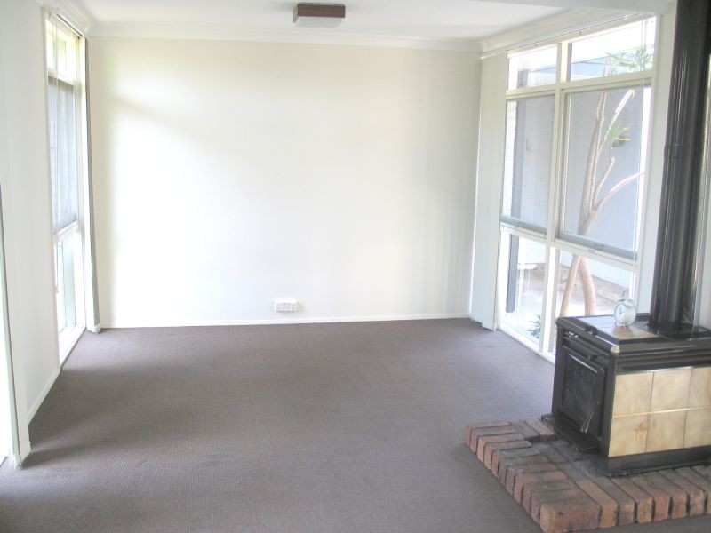 4 Lindisfarne Crescent, Carlingford NSW 2118