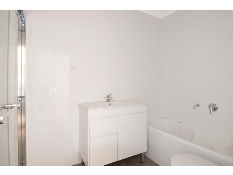 2/27-27A Cross Street, Baulkham Hills NSW 2153