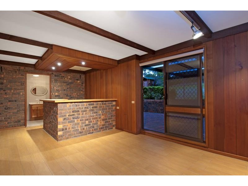 6 Andrew Place, North Rocks NSW 2151
