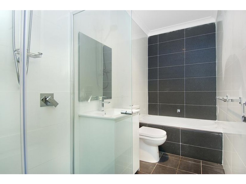 1/68 Hassall Street, Parramatta NSW 2150