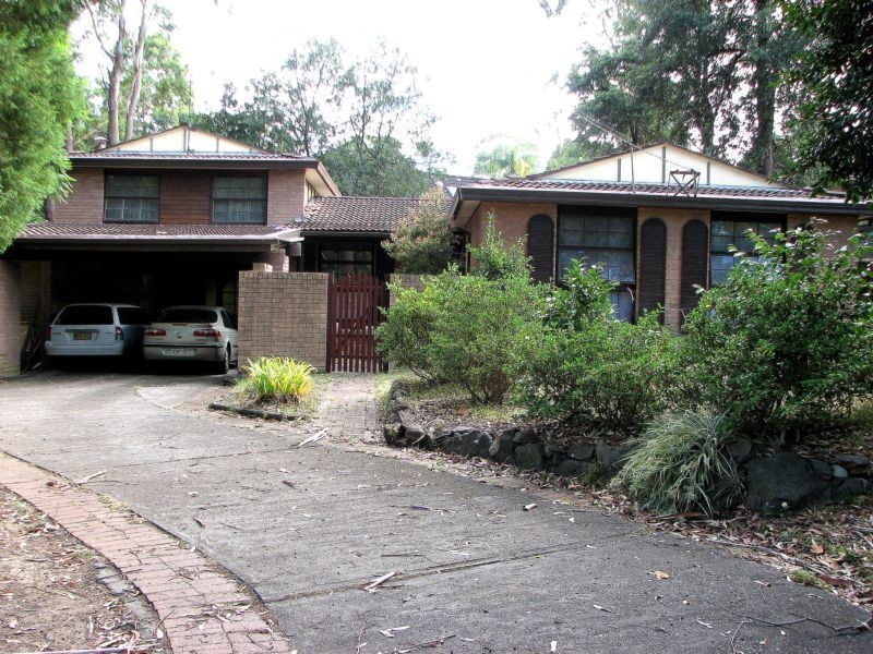 18 Edinburgh Ave, Carlingford NSW 2118