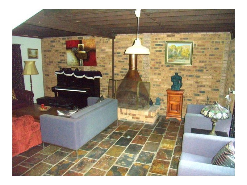 18 Edinburgh Ave, Carlingford NSW 2118