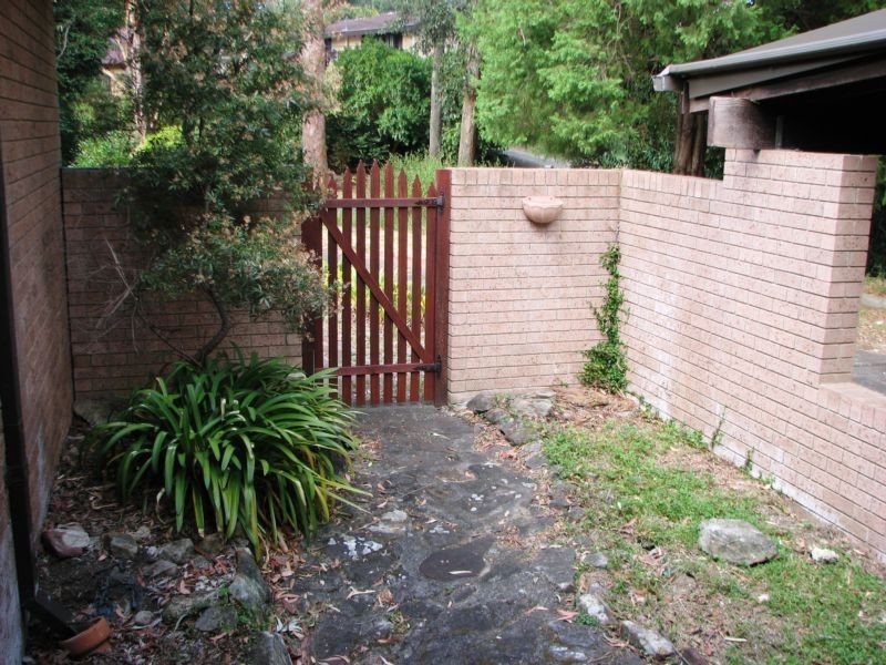 18 Edinburgh Ave, Carlingford NSW 2118