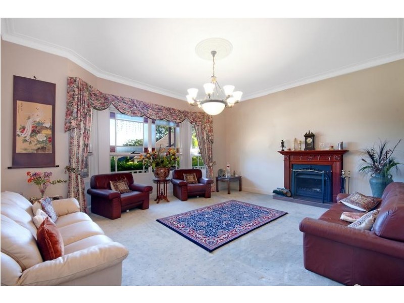 41 Larissa Avenue, West Pennant Hills NSW 2125